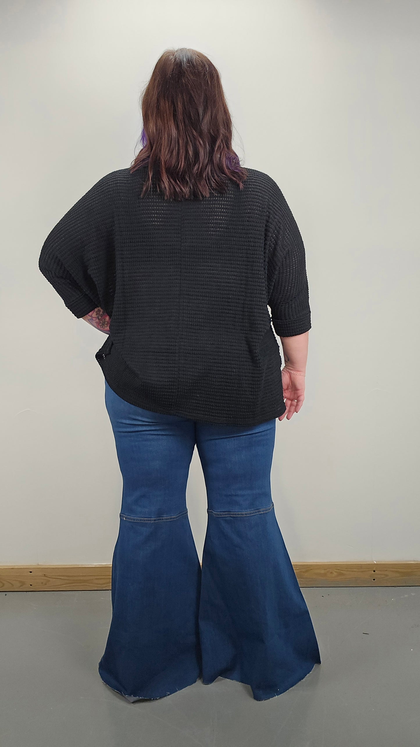 V-Neck Sweater PLUS