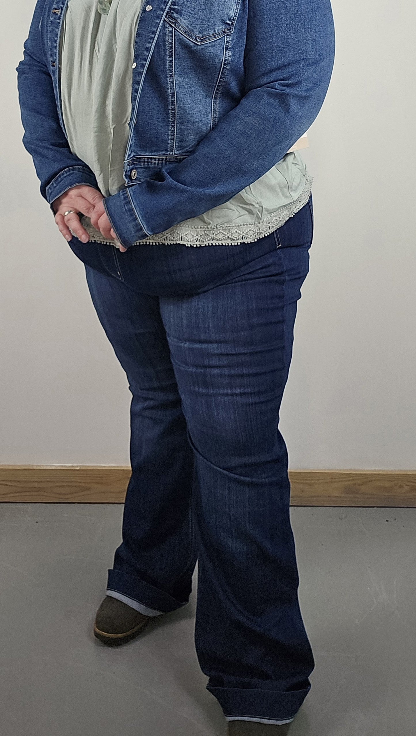 Moonlight Ridge Flares PLUS