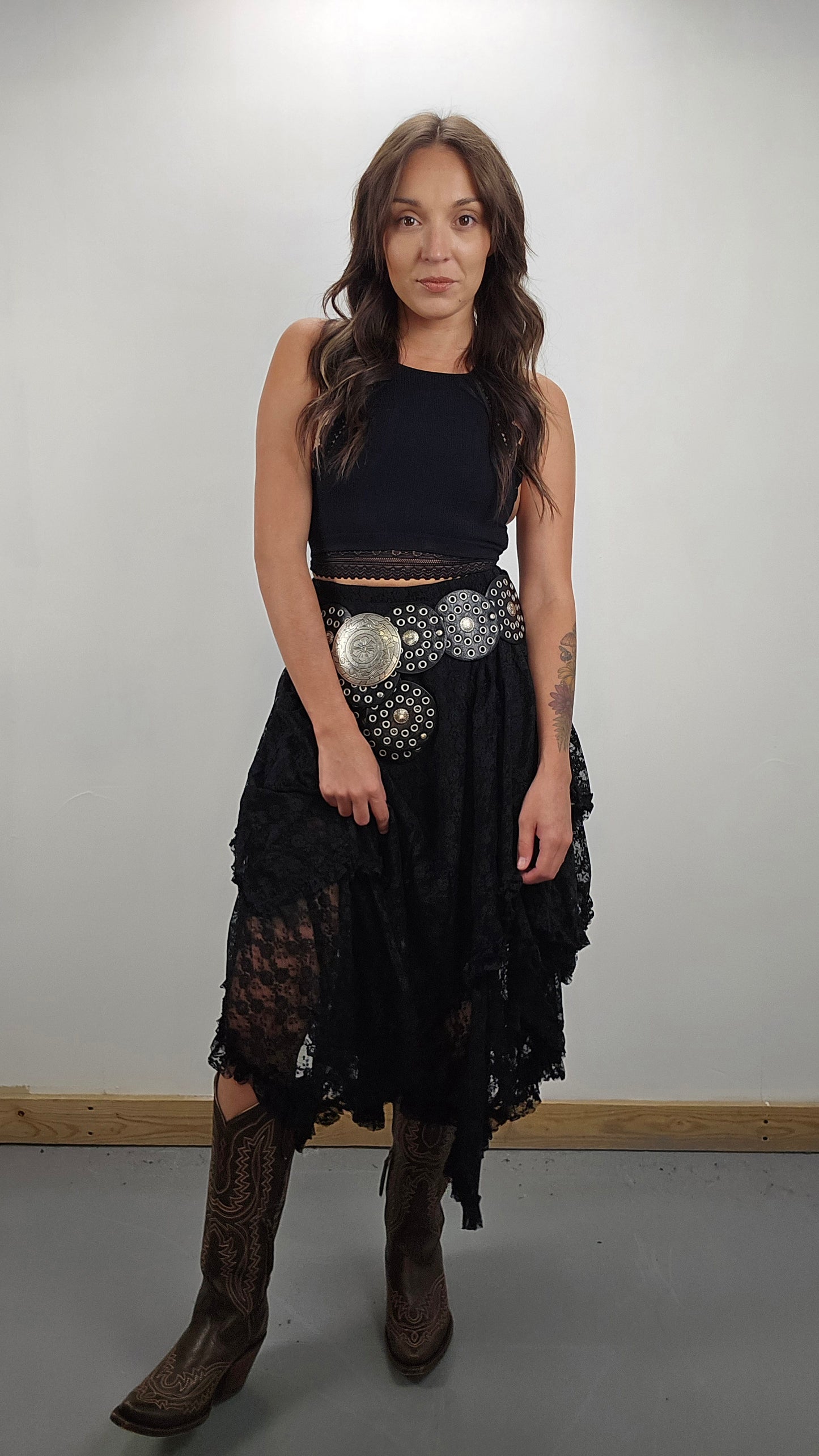 Lace Tier Midi Skirt (Black)