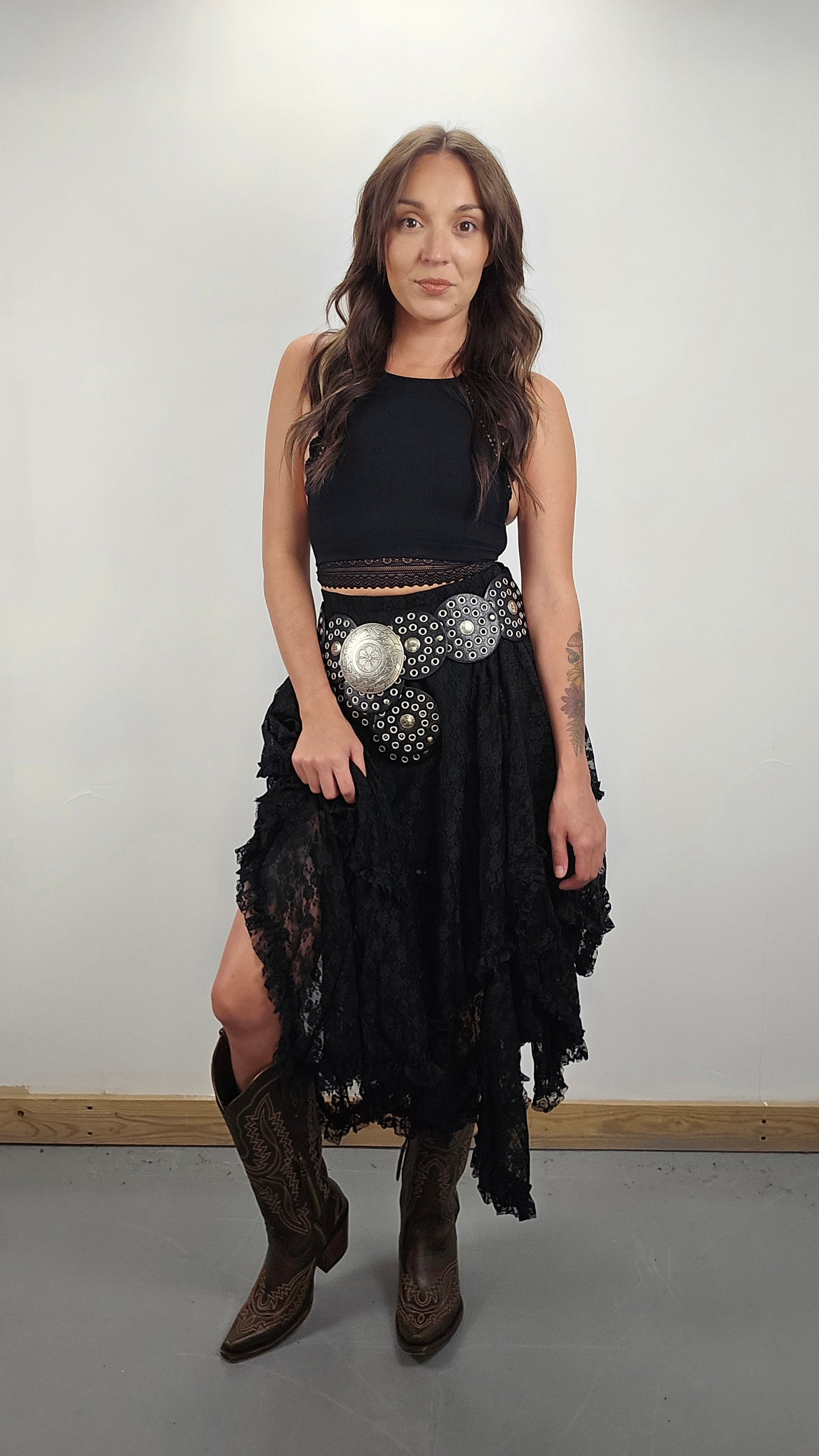 Lace Tier Midi Skirt (Black)