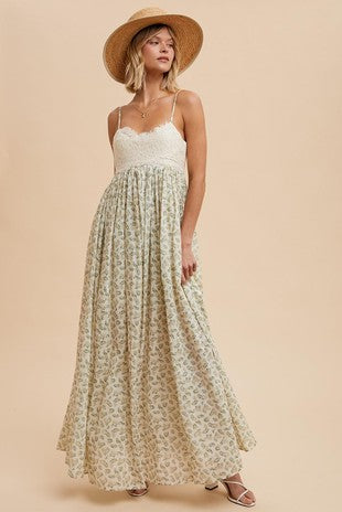 Floral & Lace Maxi Dress